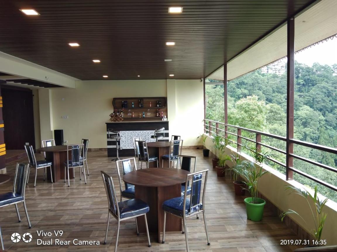 Hotel Aurora Gangtok Zewnętrze zdjęcie